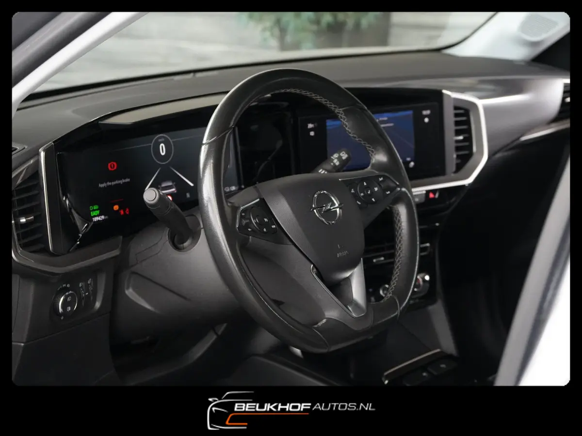 Business Elegance 50-kWh Carplay Cruis Soh91.6%