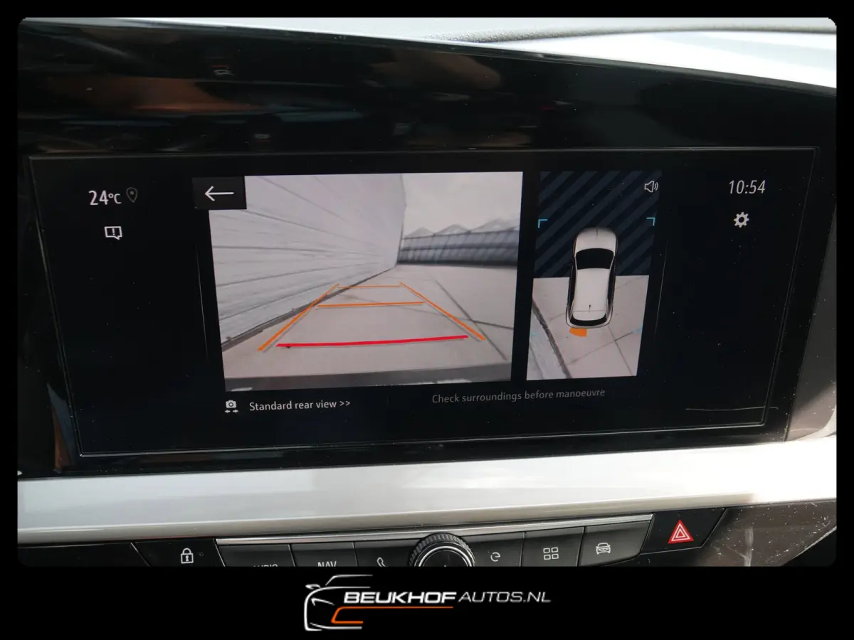 Business Elegance 50-kWh Carplay Cruis Soh91.6%