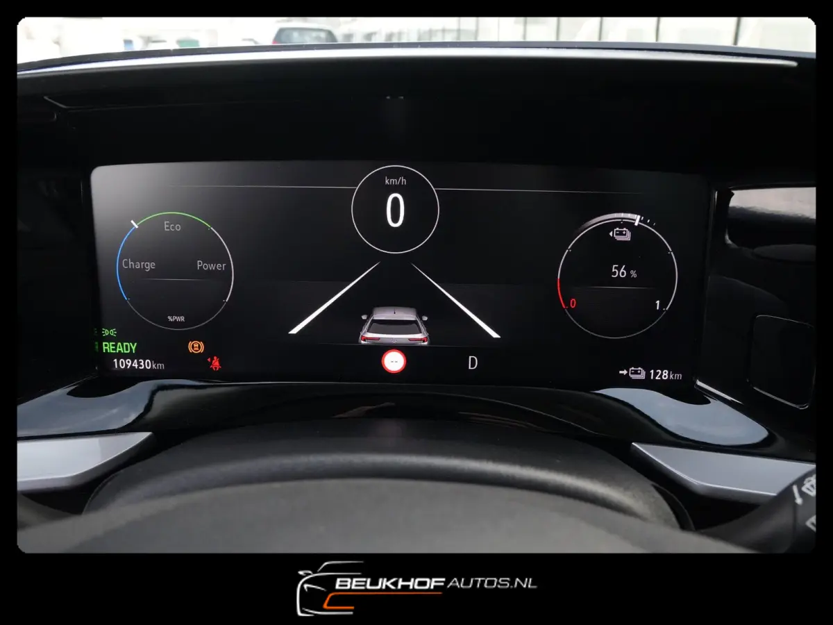 Business Elegance 50-kWh Carplay Cruis Soh91.6%