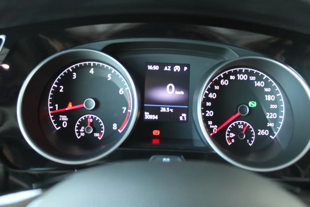 1.4 TSI Highline Business R 7p | 7-persoons | Velours bekleding | Adaptieve cruise control | Stoelverwarming | Masage |