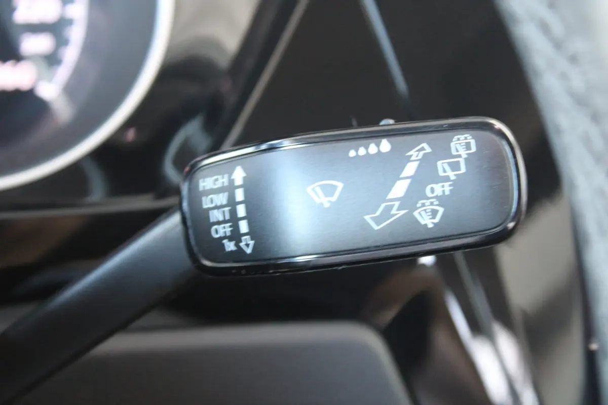 1.4 TSI Highline Business R 7p | 7-persoons | Velours bekleding | Adaptieve cruise control | Stoelverwarming | Masage |