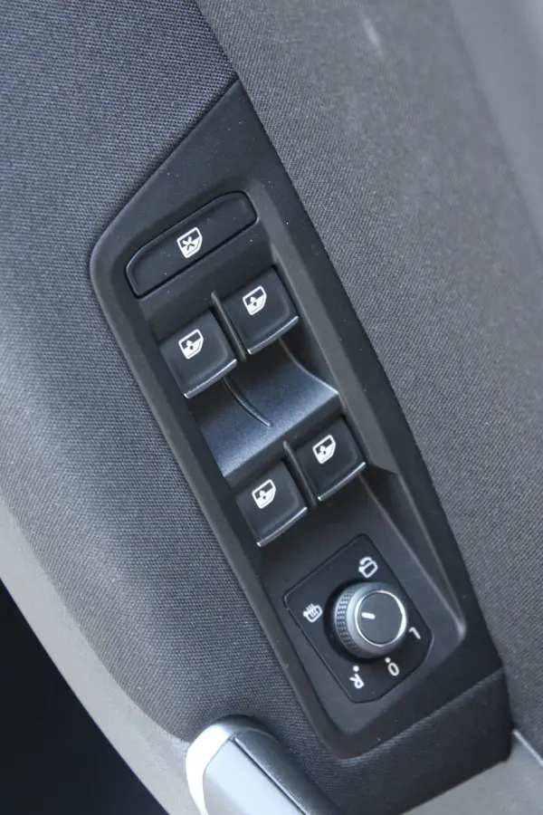 1.4 TSI Highline Business R 7p | 7-persoons | Velours bekleding | Adaptieve cruise control | Stoelverwarming | Masage |