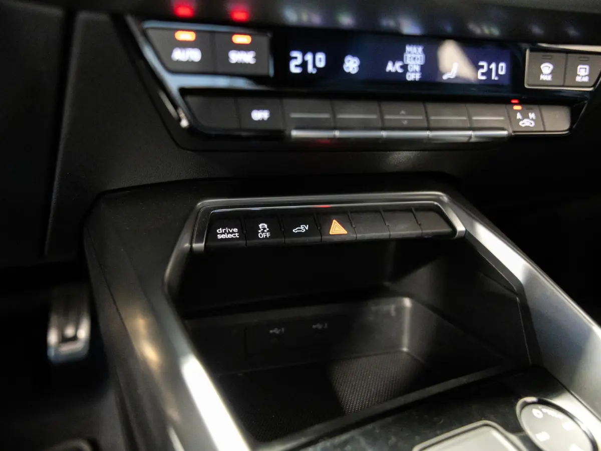 45 TFSI e S-Line edition Competition SOH 94% / 245pk / NAP / Apple CarPlay /