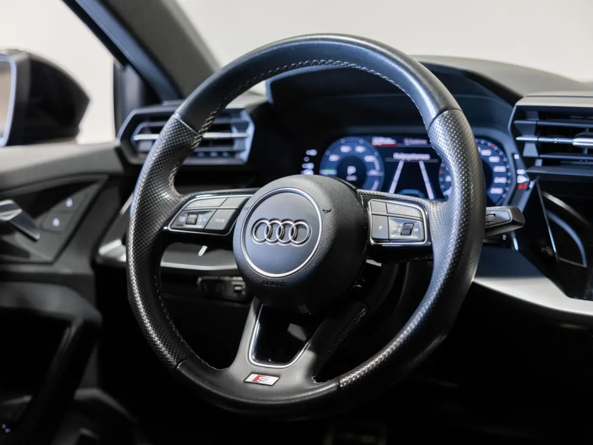 45 TFSI e S-Line edition Competition SOH 94% / 245pk / NAP / Apple CarPlay /