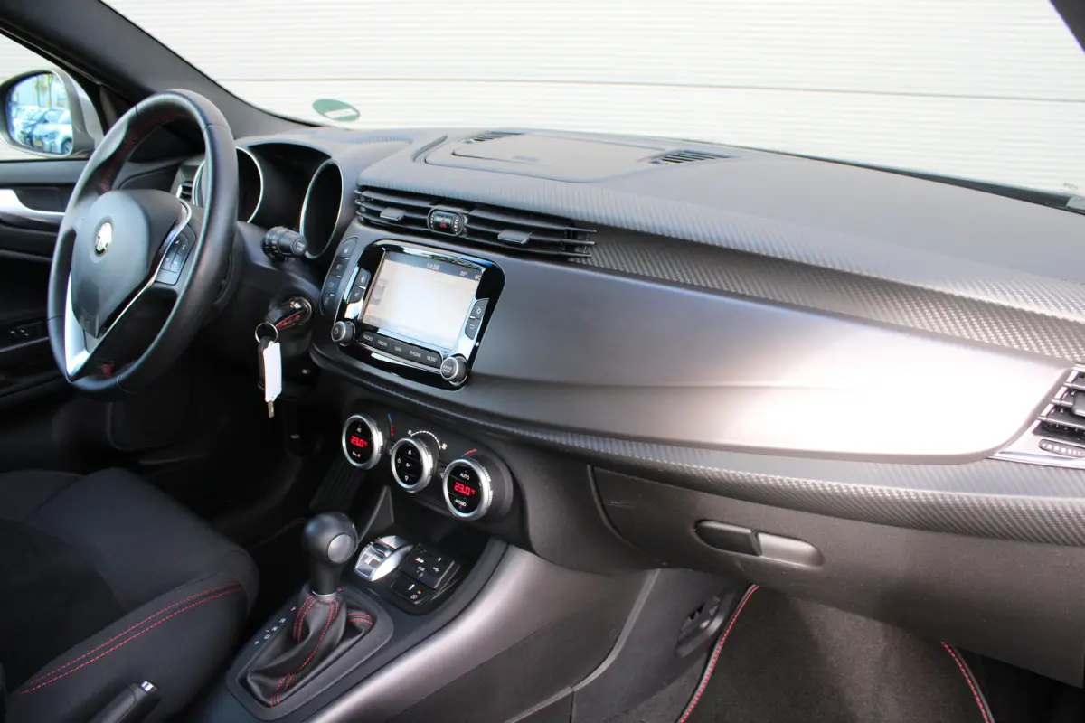 1.4 Turbo MultiAir Sprint | Automaat | Navigatie | Full LED | NL auto | 93.000km | Parkeersensoren | Climate control |