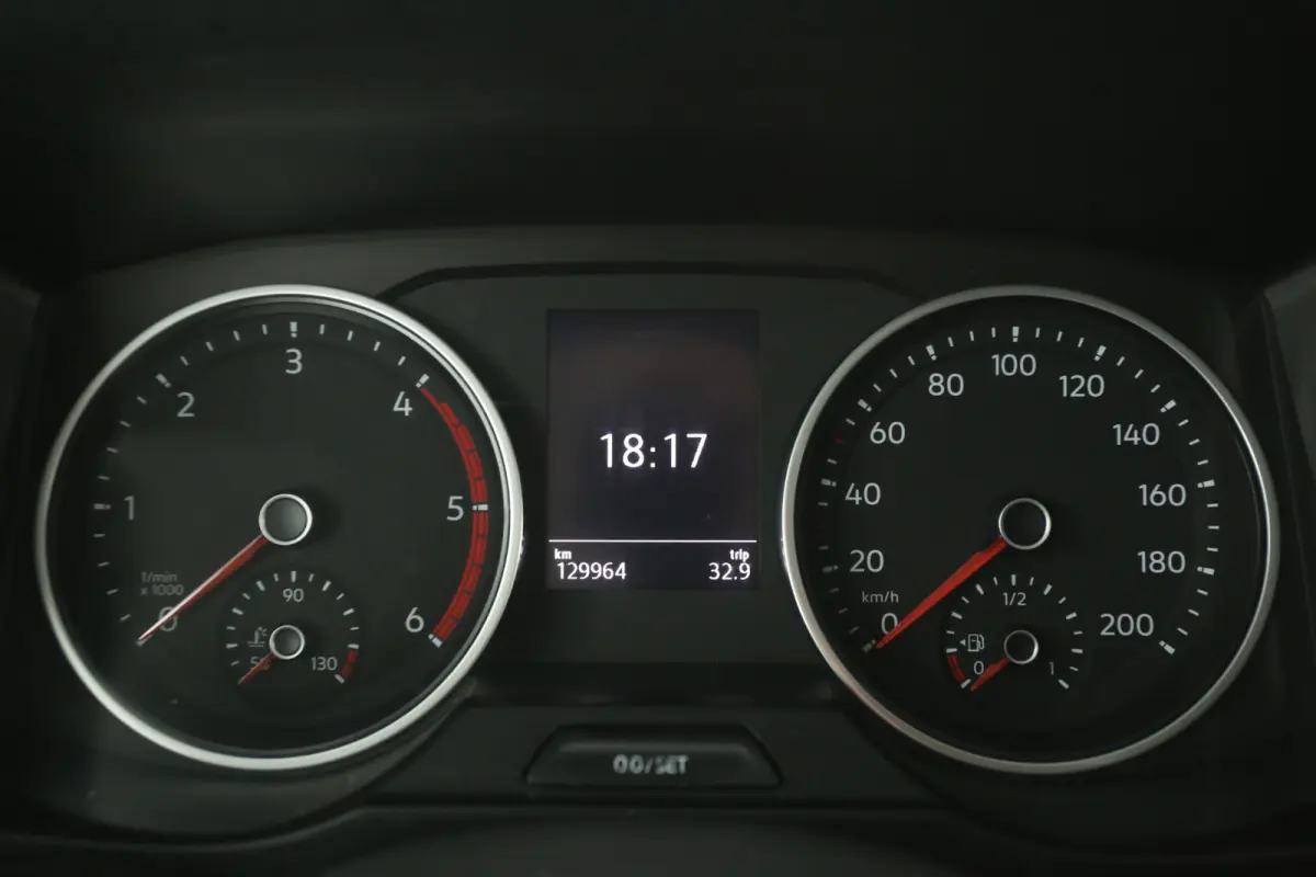2.0 TDI L3H3 140PK | Airco | Cruise | Parkeersens. | 3 Zits