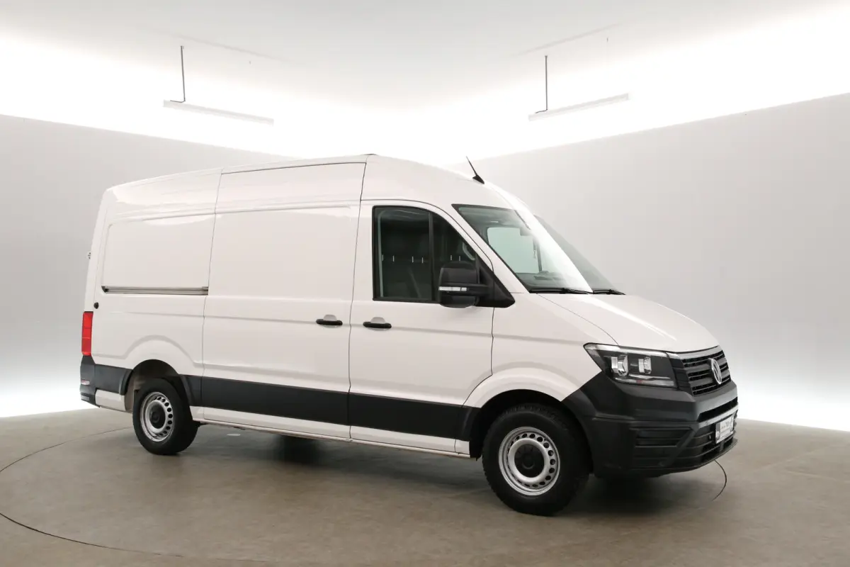 2.0 TDI L3H3 140PK | Airco | Cruise | Parkeersens. | 3 Zits