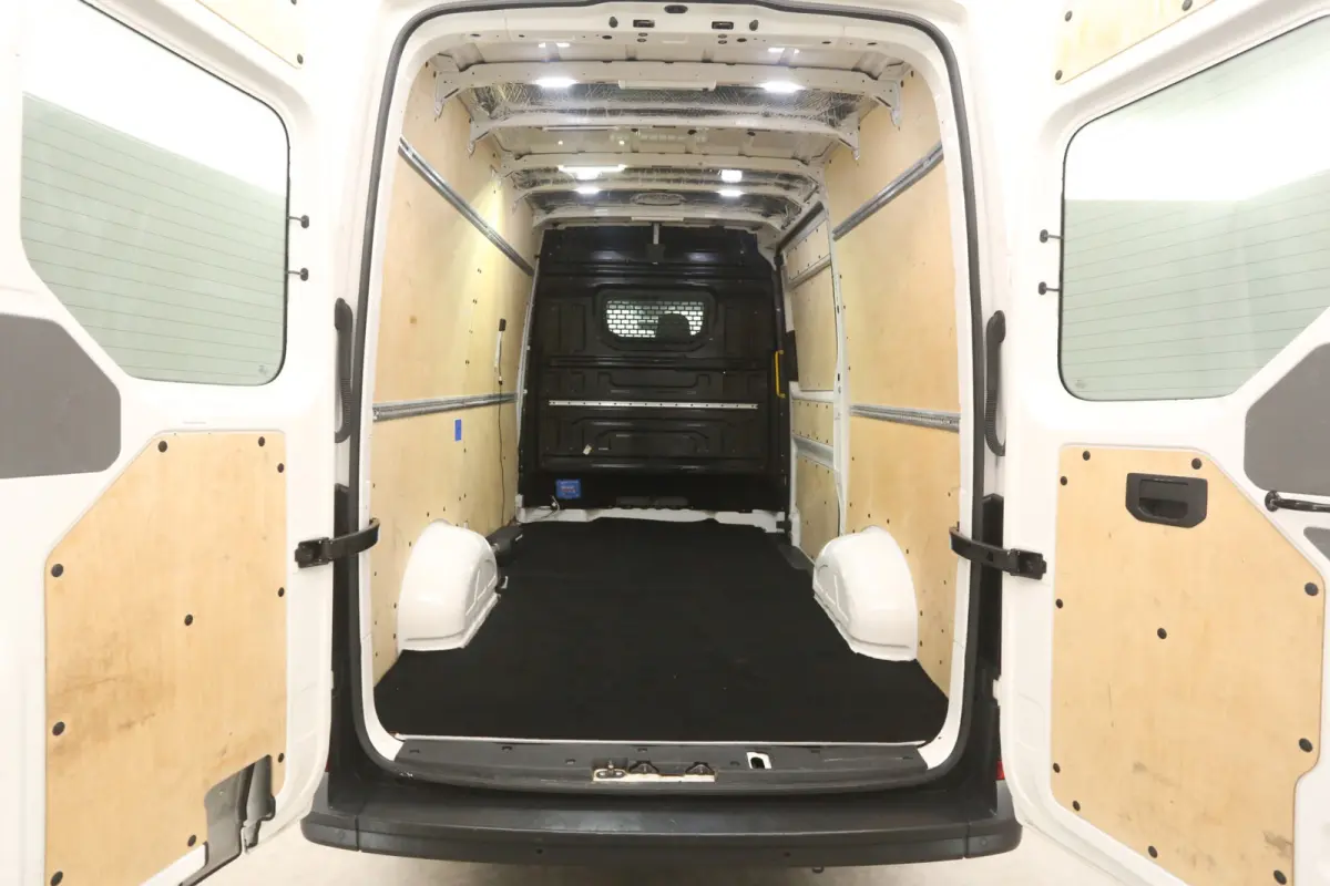2.0 TDI L3H3 140PK | Airco | Cruise | Parkeersens. | 3 Zits