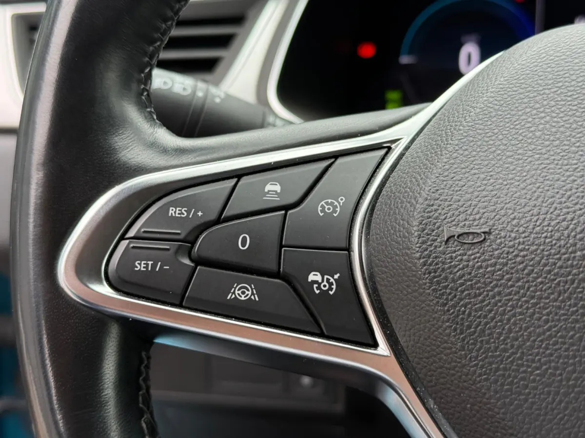E-Tech Plug-in Hybrid 160 Intens | Adapt. Cruise | Groot Navi | Parkeercamera |