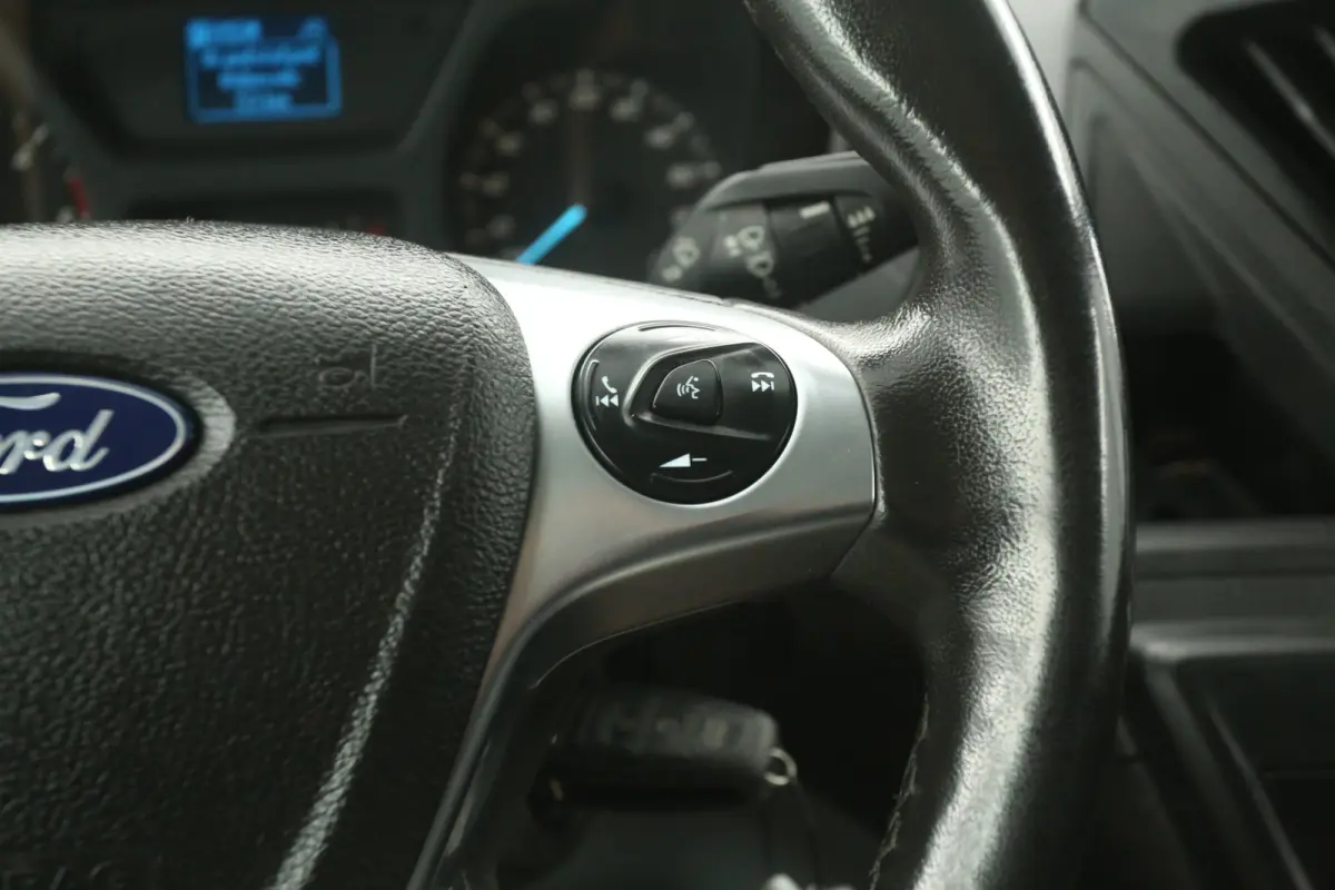 2.0 TDCI L2H1 | Automaat | Airco | Cruise | Camera | 3 Zits | Trekhaak | 2xSchuifdeur