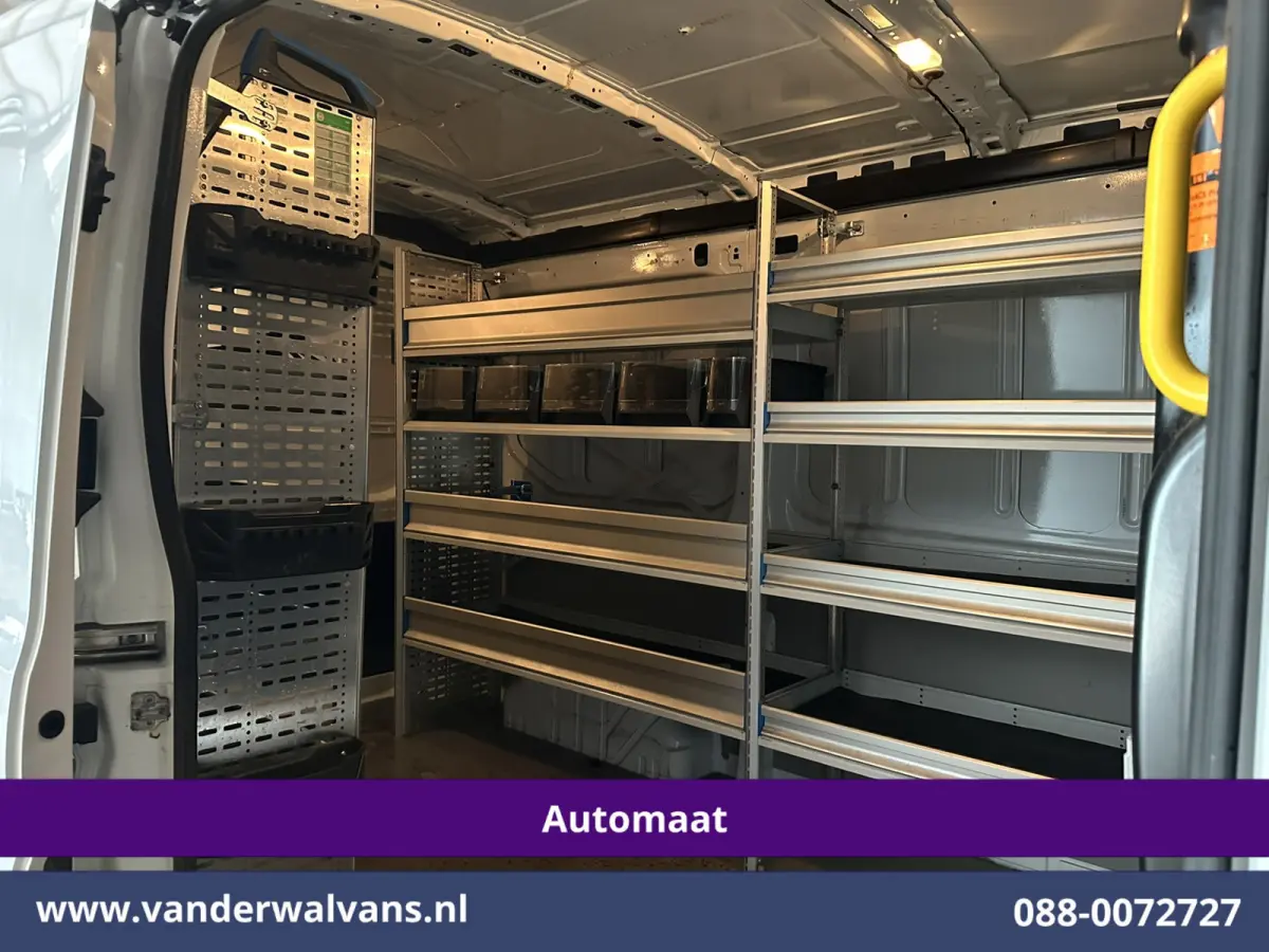 2.0 TDCI 131pk Automaat L2H2 Inrichting Euro6 Airco | Navigatie | Cruisecontrol | Stoelverwarming | Verwarmde voorruit Parkeersensoren, Bijrijdersbank