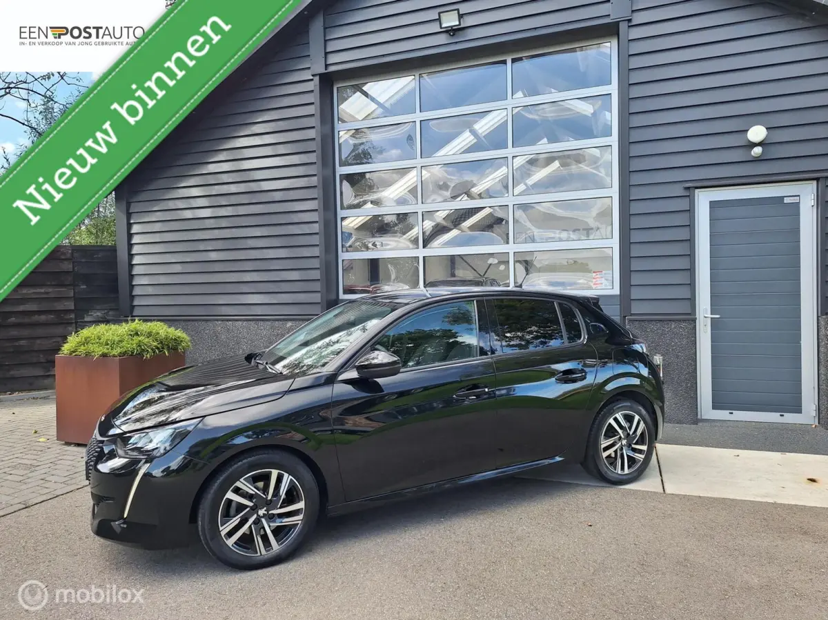 1.2 PureTech Allure Pack 1 Eig. NL-Auto ! BTW-Auto ! Camera 360, Climate-Control, Cruise-Control, Led, LM-Velgen.