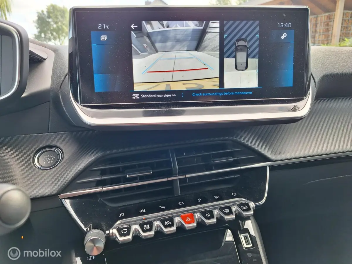 1.2 PureTech Allure Pack 1 Eig. NL-Auto ! BTW-Auto ! Camera 360, Climate-Control, Cruise-Control, Led, LM-Velgen.