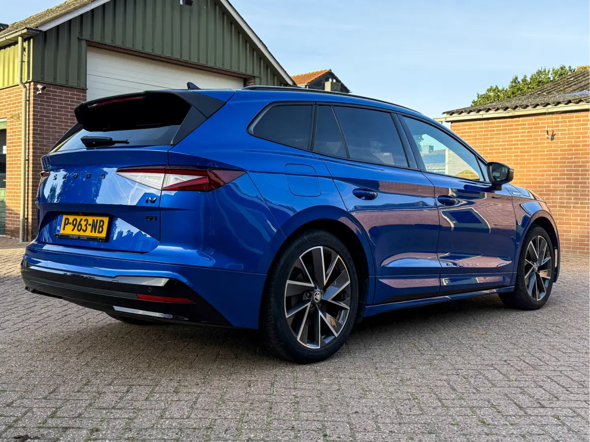 60 Sportline - Cruise, Stoelverw., Achteruitrijcamera, 1e eigenaar, Stuurverw ! !