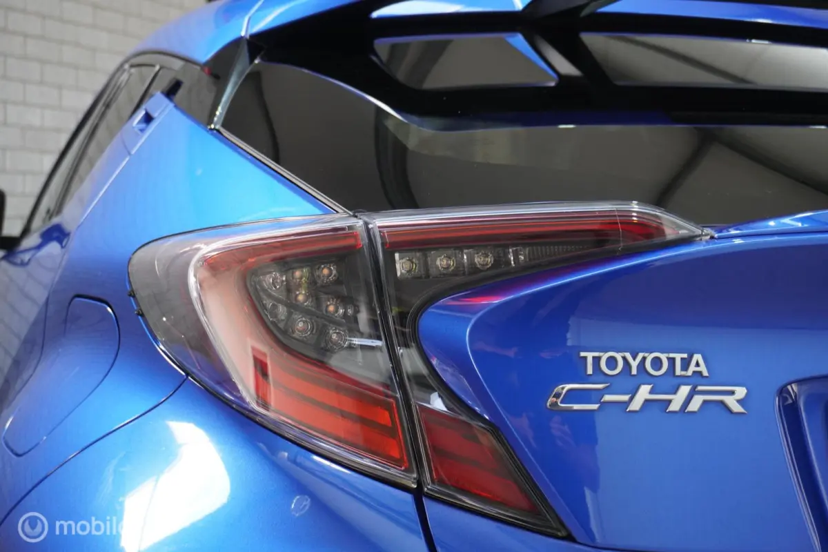 1.8 Hybrid Executive Ultimate