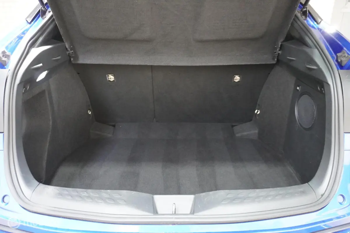 1.8 Hybrid Executive Ultimate