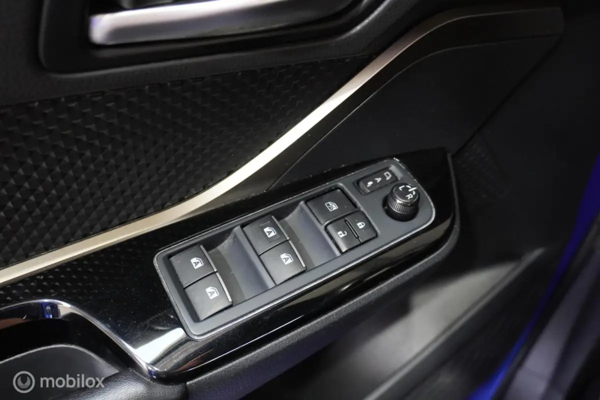 1.8 Hybrid Executive Ultimate
