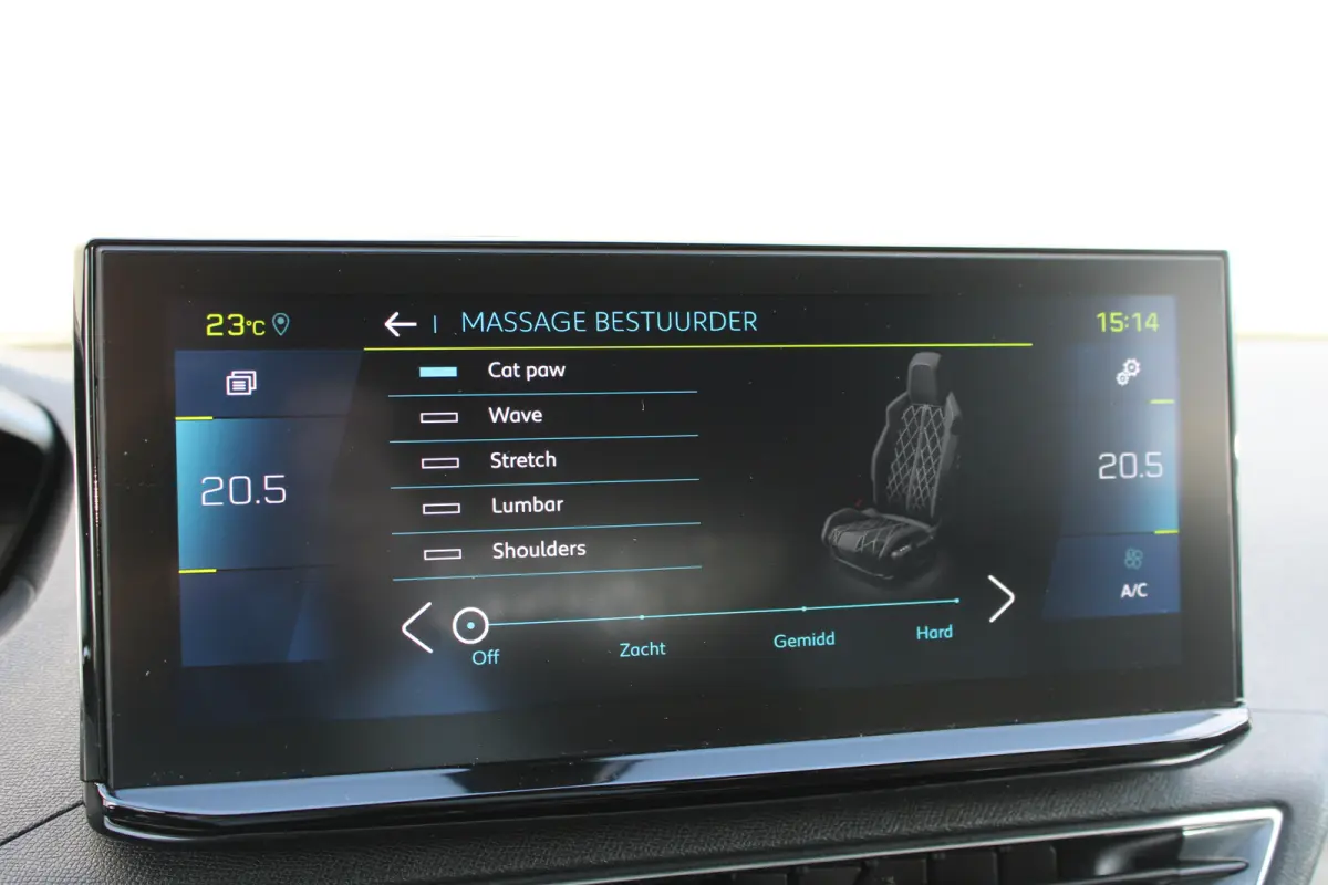 1.6 HYbrid 225 GT | Elektrisch verstelbare stoel | Focal | Navigatie | Camera voor + achter | Alcantara |