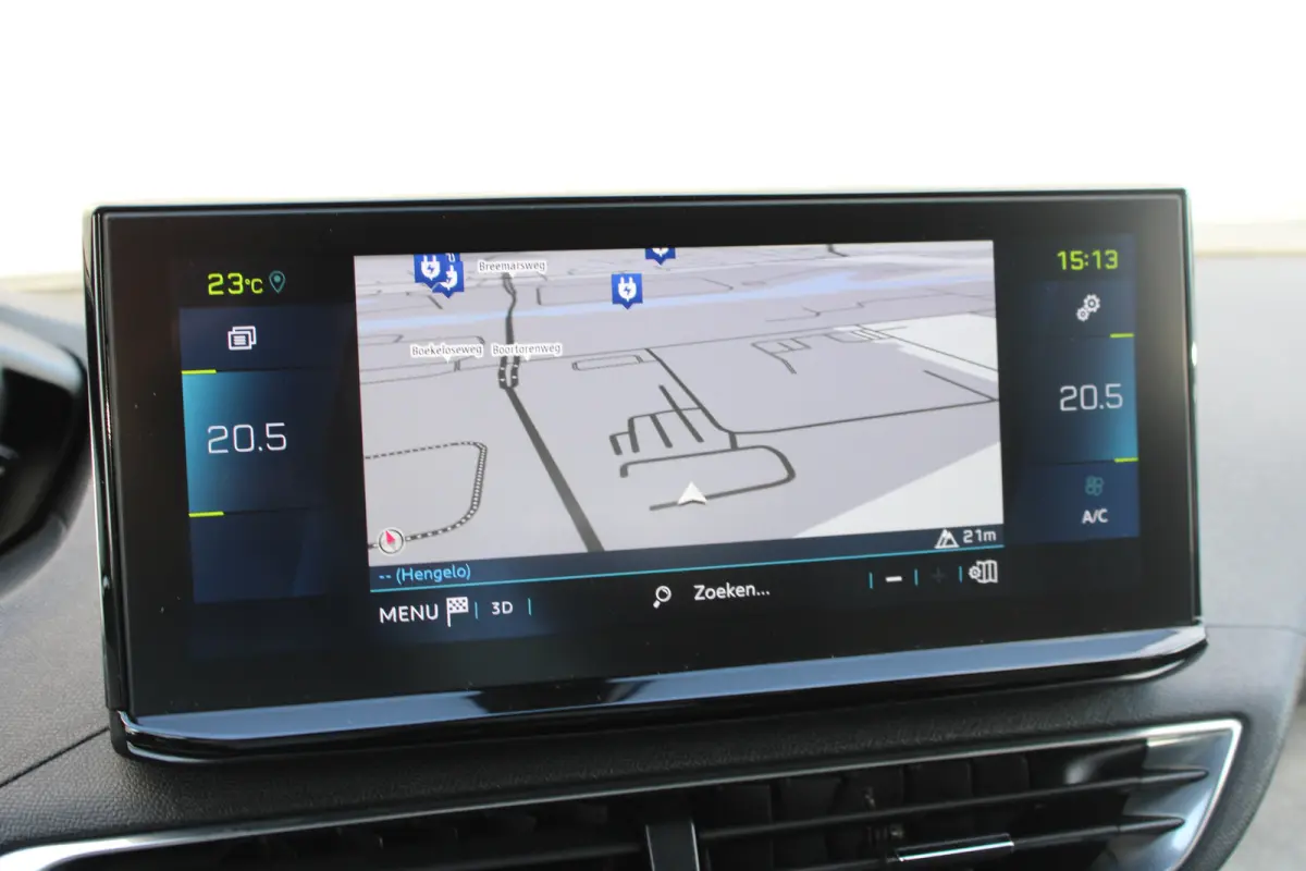 1.6 HYbrid 225 GT | Elektrisch verstelbare stoel | Focal | Navigatie | Camera voor + achter | Alcantara |
