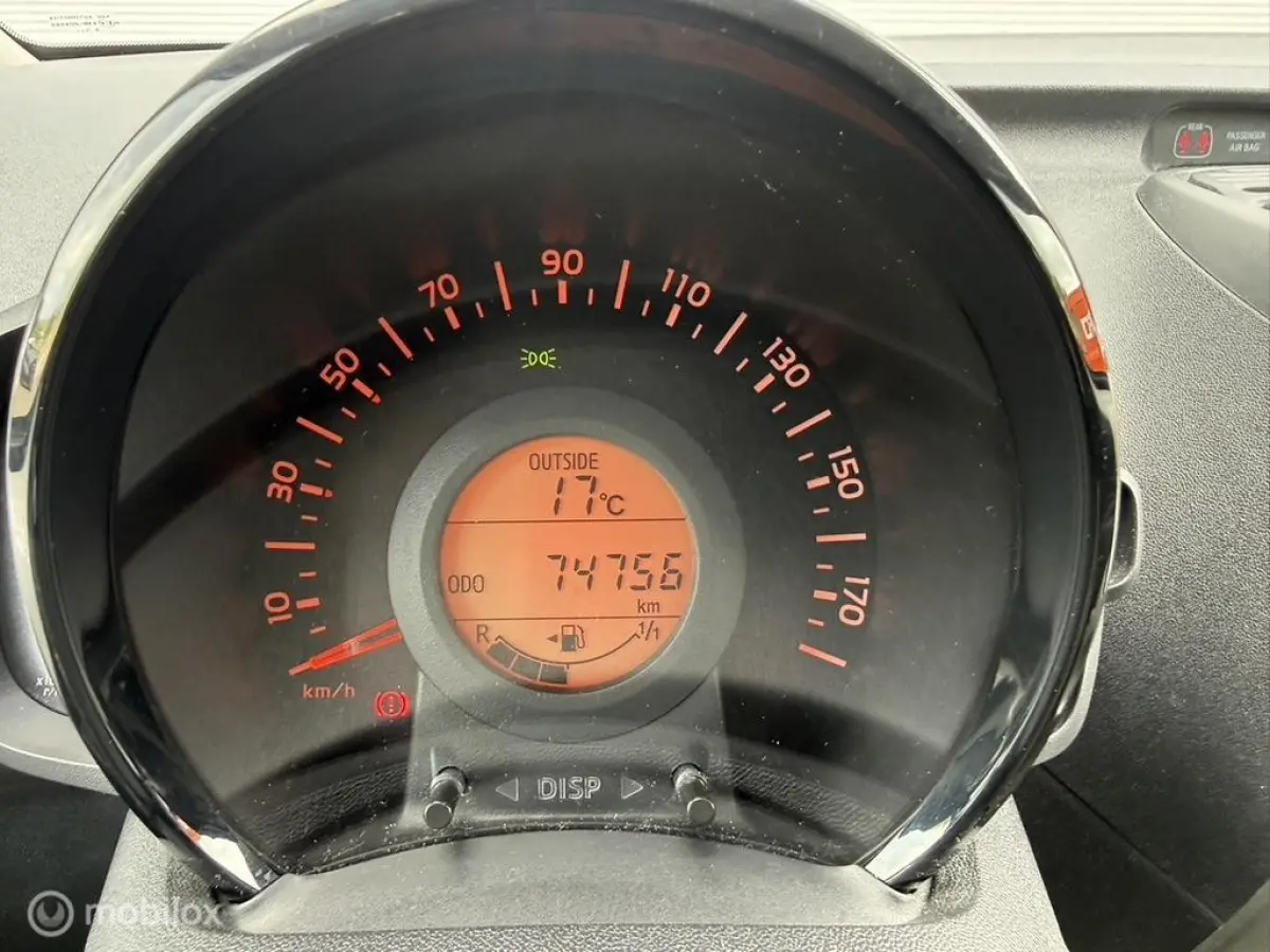 1.0 VVT-i X-Play |5Drs|Airco|Camera|Elek ramen|