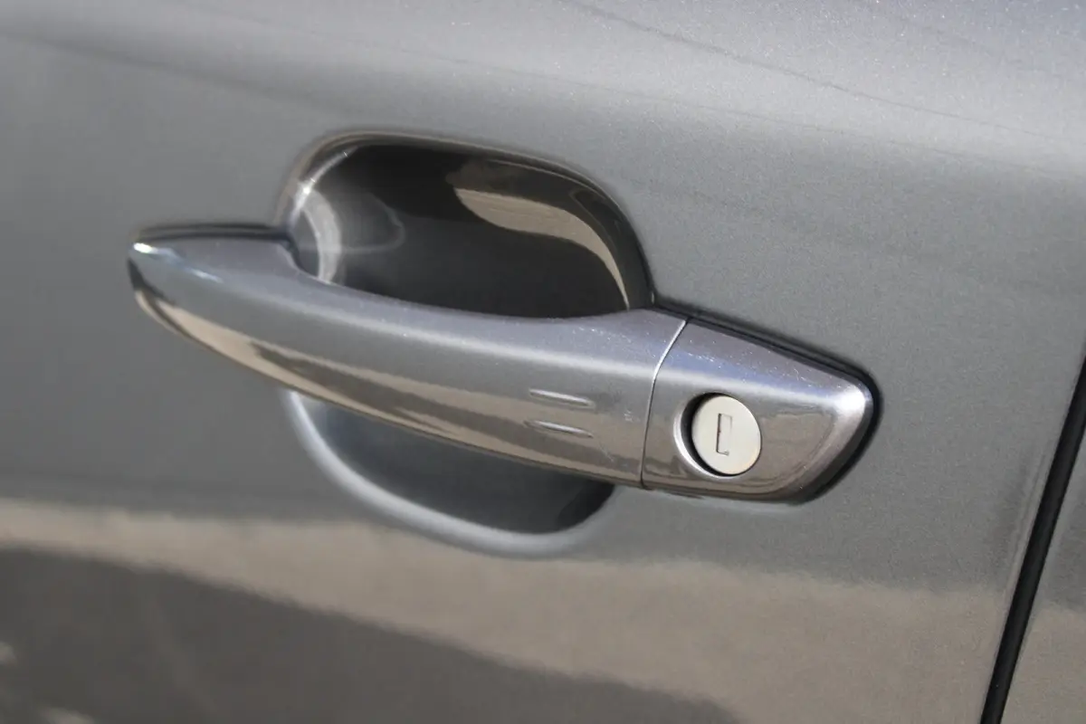 1.2 PureTech 130pk EAT8 Allure Pack | Automaat | Navigatie | Camera | Apple carplay | NL auto | Keyless | 70.000km |