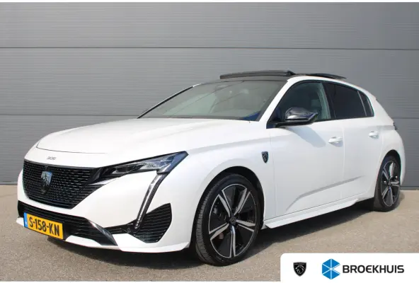 1.2 PureTech 130pk EAT8 GT | Automaat | Panorama/schuifdak | Focal | Navigatie | Camera voor + achter | NL auto |