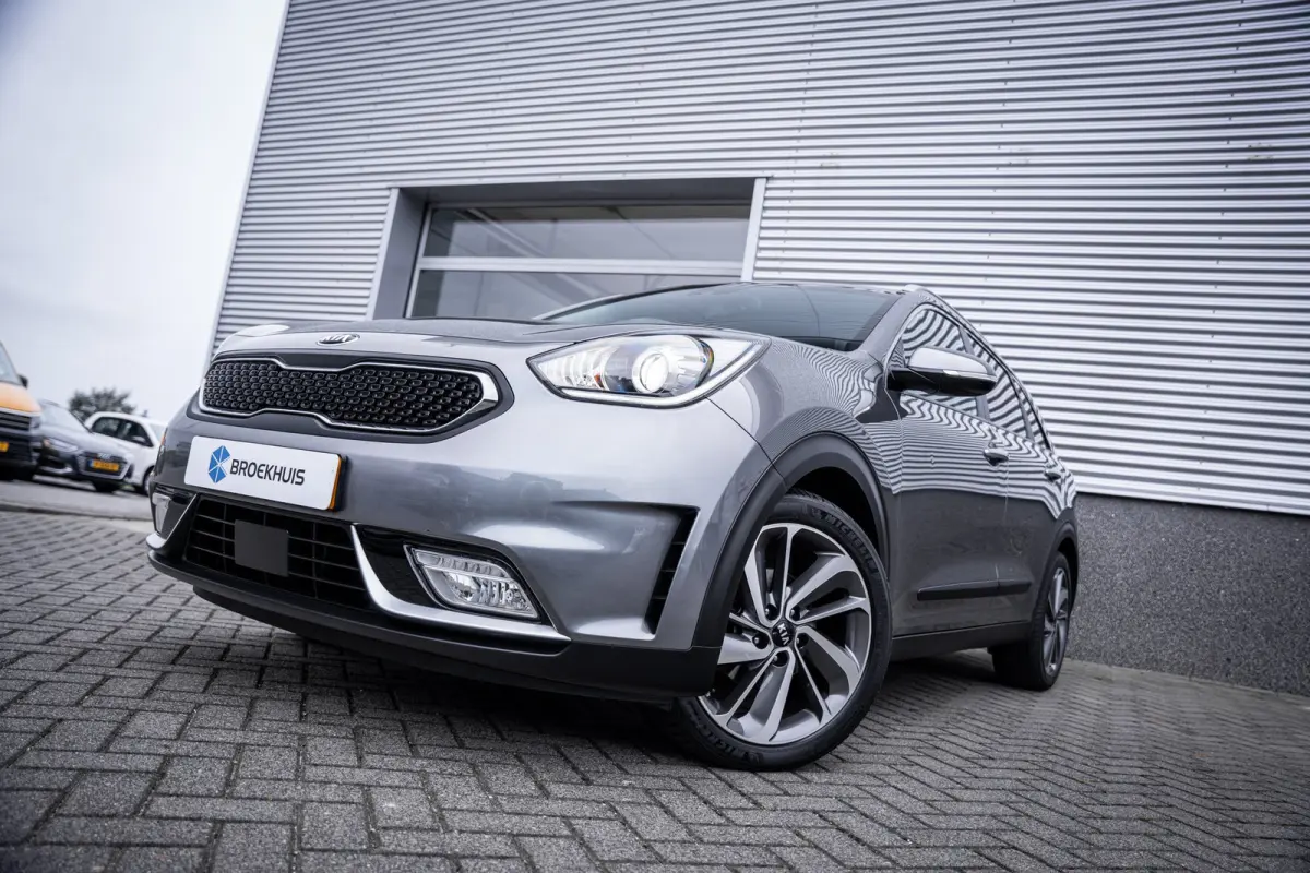 1.6 GDi Hybrid ExecutiveLine | Airco (automatisch) | Lichtmetalen velgen 18" | Trekhaak (vast)