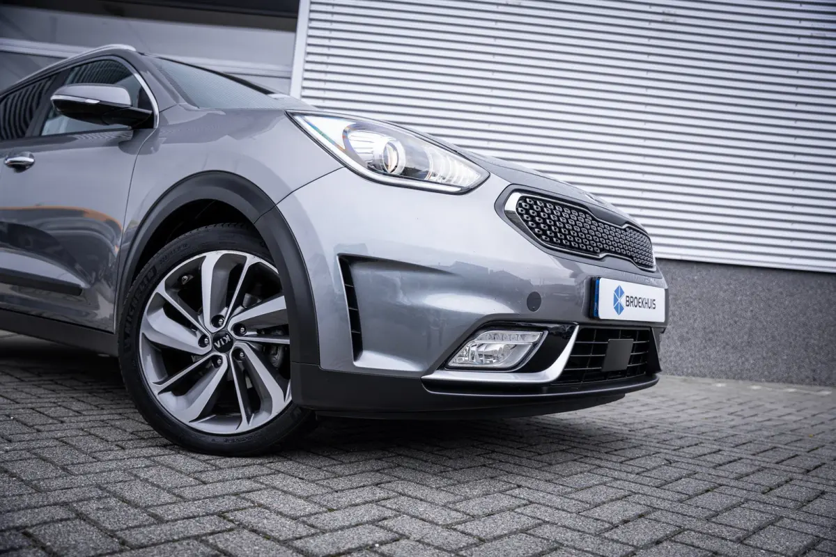 1.6 GDi Hybrid ExecutiveLine | Airco (automatisch) | Lichtmetalen velgen 18" | Trekhaak (vast)