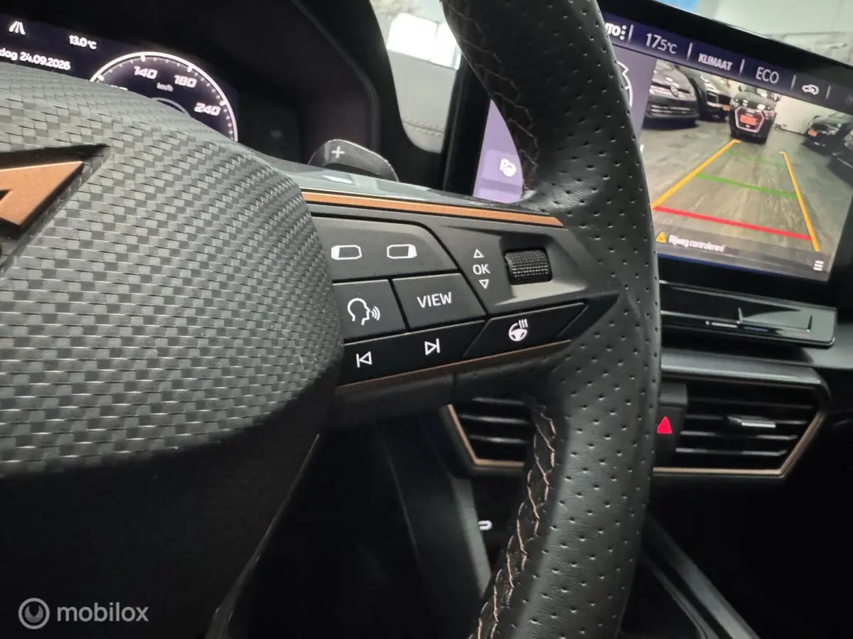 1.4 tsi automaat hybride plugin panorama Copper edition