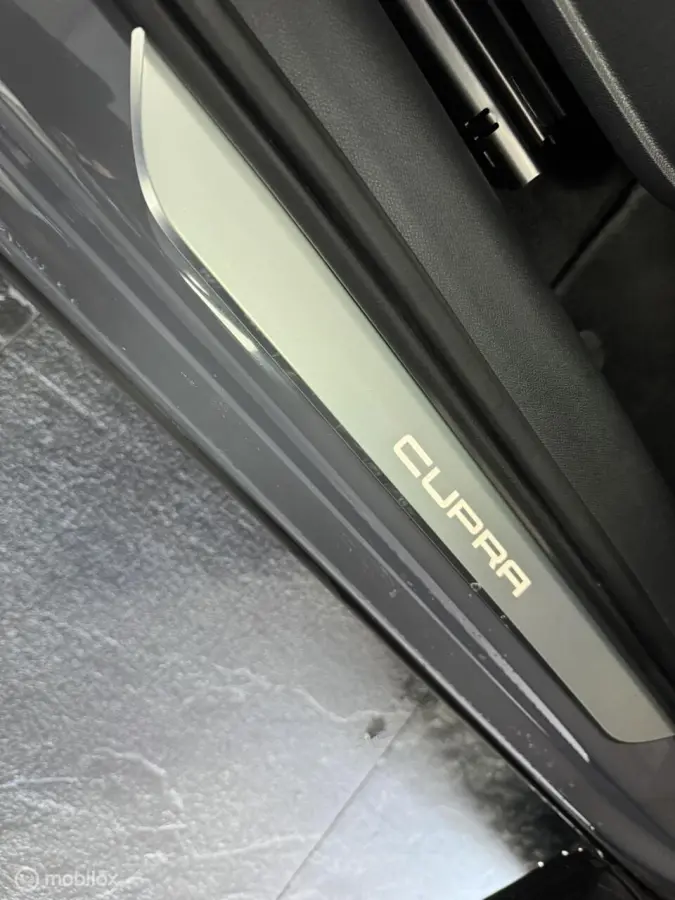 1.4 tsi automaat hybride plugin panorama Copper edition