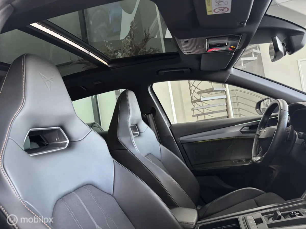 1.4 tsi automaat hybride plugin panorama Copper edition