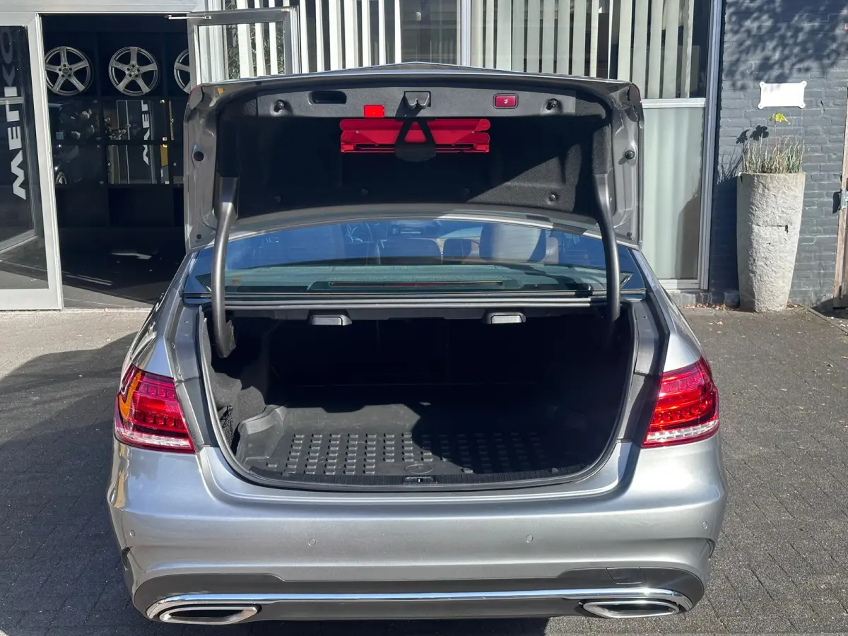 200 Prestige Avantgarde ORG NL / AMG-LINE / LEDER / CLIMA / CRUISE / NAP
