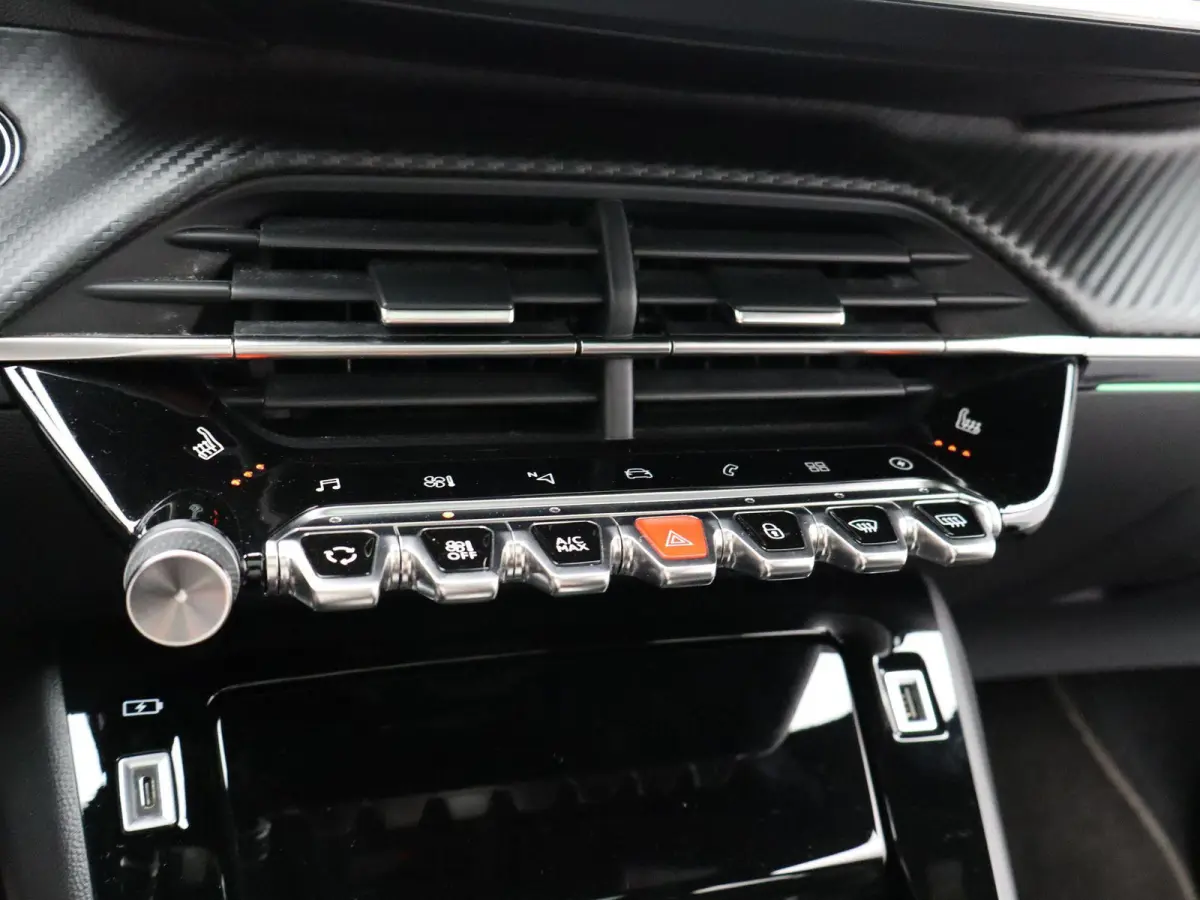 EV GT Pack 50 kWh | Panoramadak | Adaptieve Cruise | Stoelverwarming | 27.699 km |