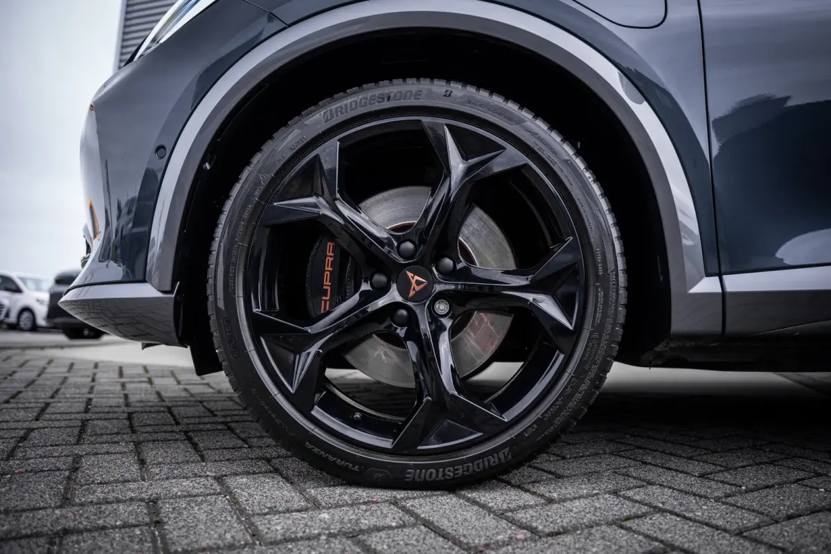 1.4 e-Hybrid VZ 245PK Performance | Achterspoiler | Achteruitrijcamera | Cruise control adaptief