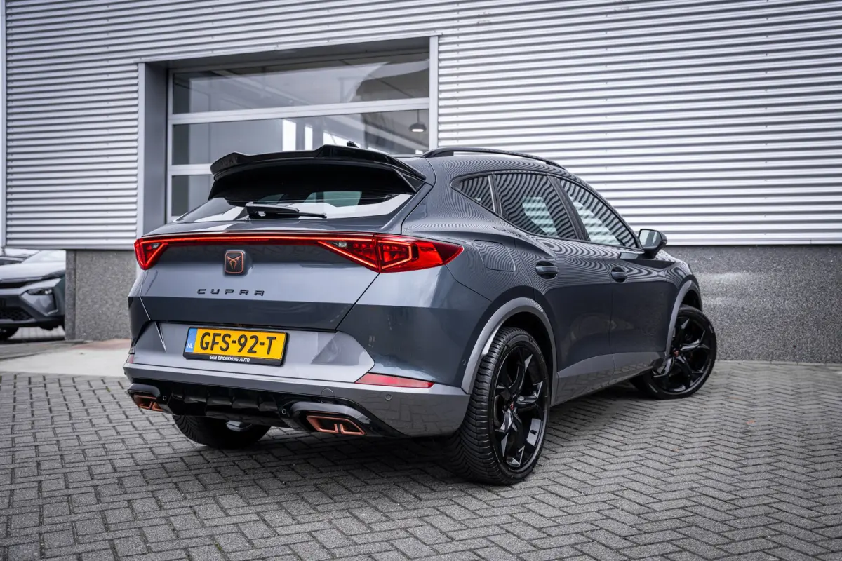 1.4 e-Hybrid VZ 245PK Performance | Achterspoiler | Achteruitrijcamera | Cruise control adaptief