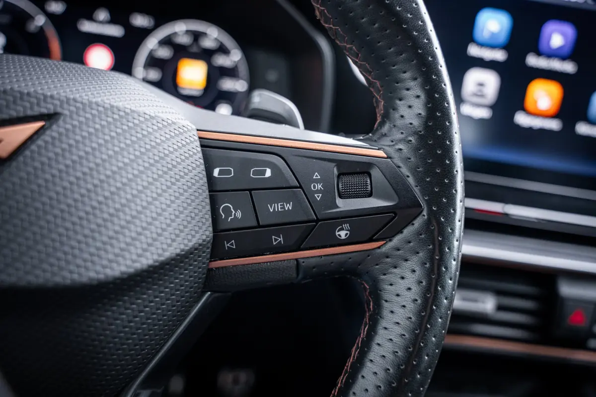 1.4 e-Hybrid VZ 245PK Performance | Achterspoiler | Achteruitrijcamera | Cruise control adaptief
