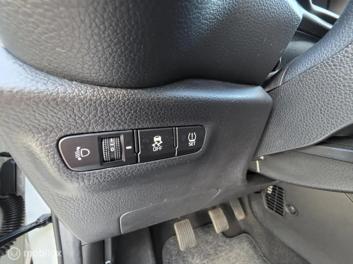 1.0 CVVT ComfortPlusLine Navigator Zeer Netjes