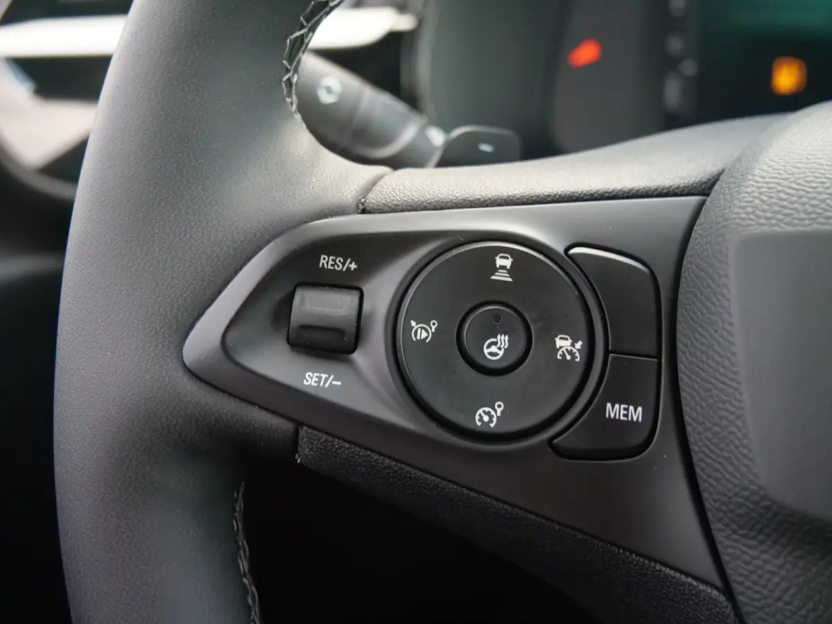 1.2 Turbo Hybrid GS 145 Pk Automaat Navi / DAB / Apple Carplay / Camera / Stoelverwarming