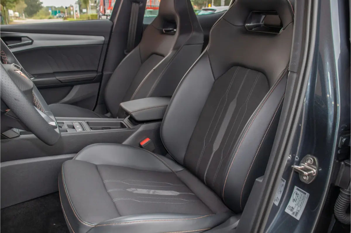 1.4 e-Hybrid 245pk VZ, Memory, Trekhaak, Stoel & Stuurverwarming, Carplay, Camera, Full LED, Adaptive Cruise.