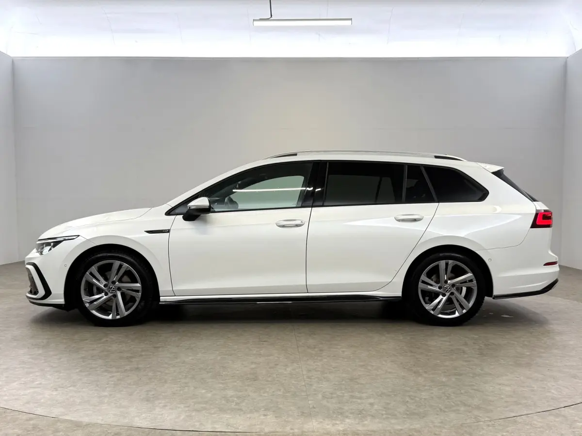 1.5 eTSI R-Line | Virtual | Sfeer | H/K | IQ-Lights | Camera | Cruise | Carplay | Parkeersens. | NAP