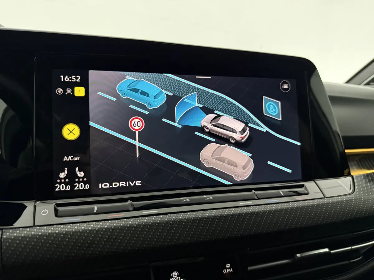 1.5 eTSI R-Line | Virtual | Sfeer | H/K | IQ-Lights | Camera | Cruise | Carplay | Parkeersens. | NAP