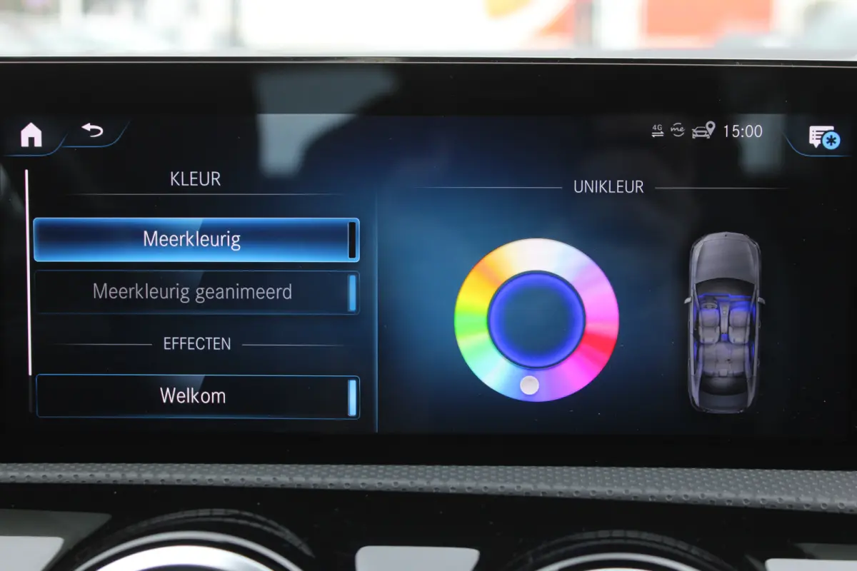 180 AUT7 Luxury Line LEDER SFEER CARPLAY