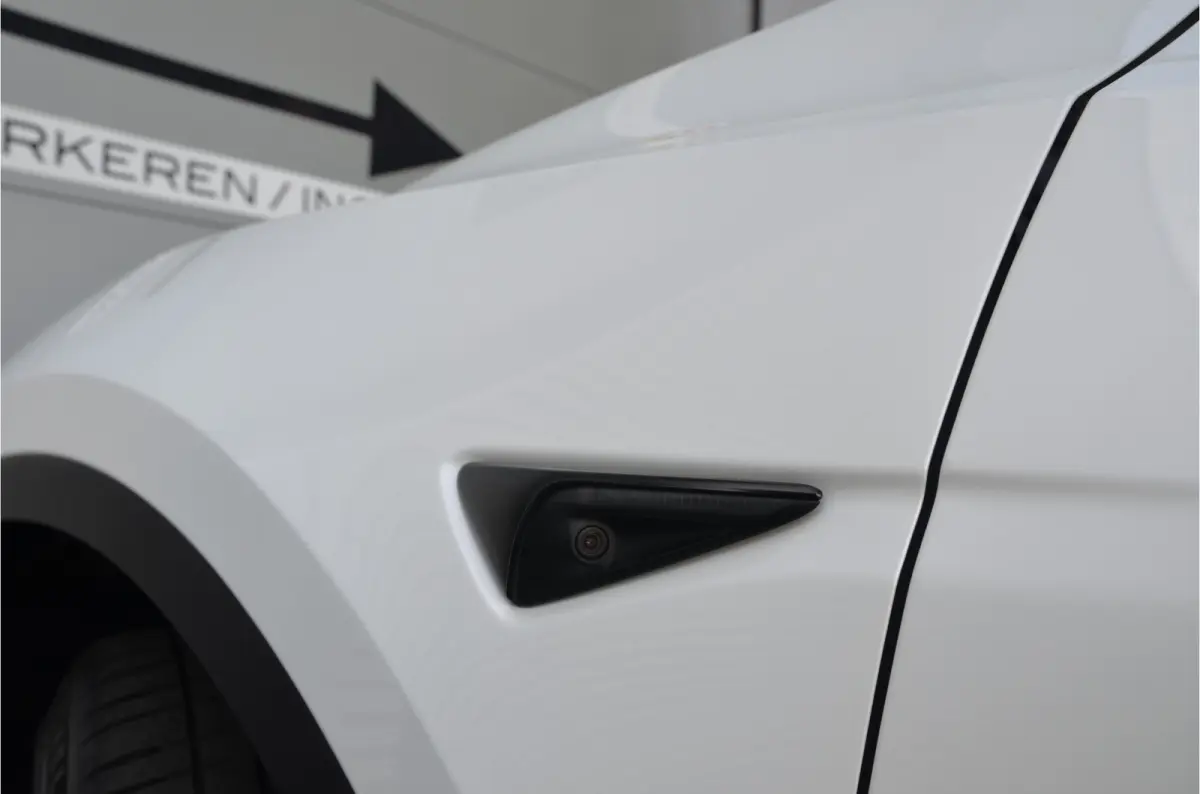 Long Range RWD 75 kWh AutoPilot3.0 Ryzen