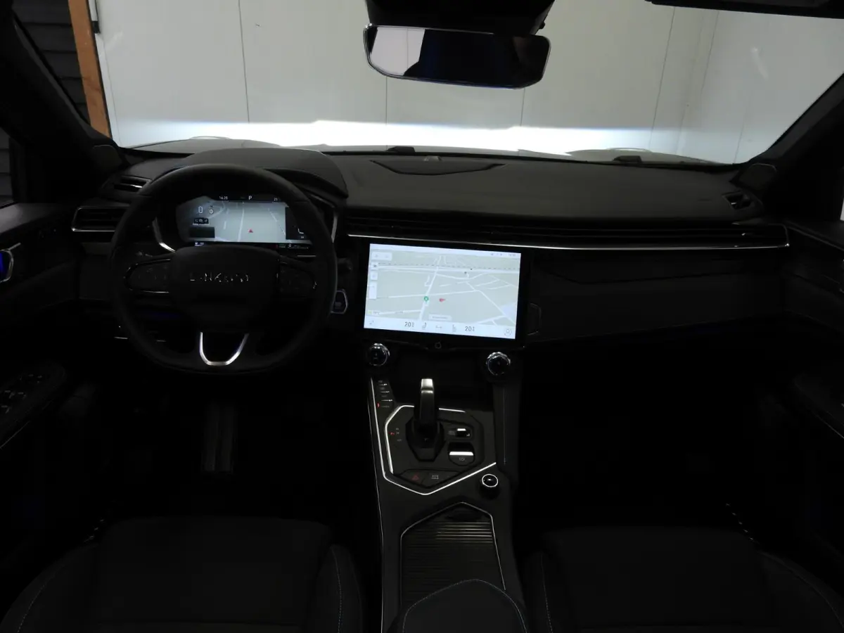 1.5 PHEV BlackLine TREKH./NAVI/360CAM/SCHUIFDAK/LED/20"LMV!