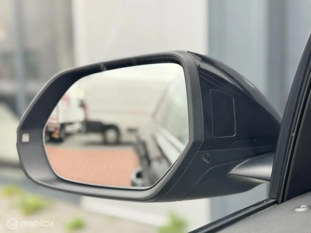 50 TDI Quattro | S-Line | Pano | Matrix | 3D & 360 |