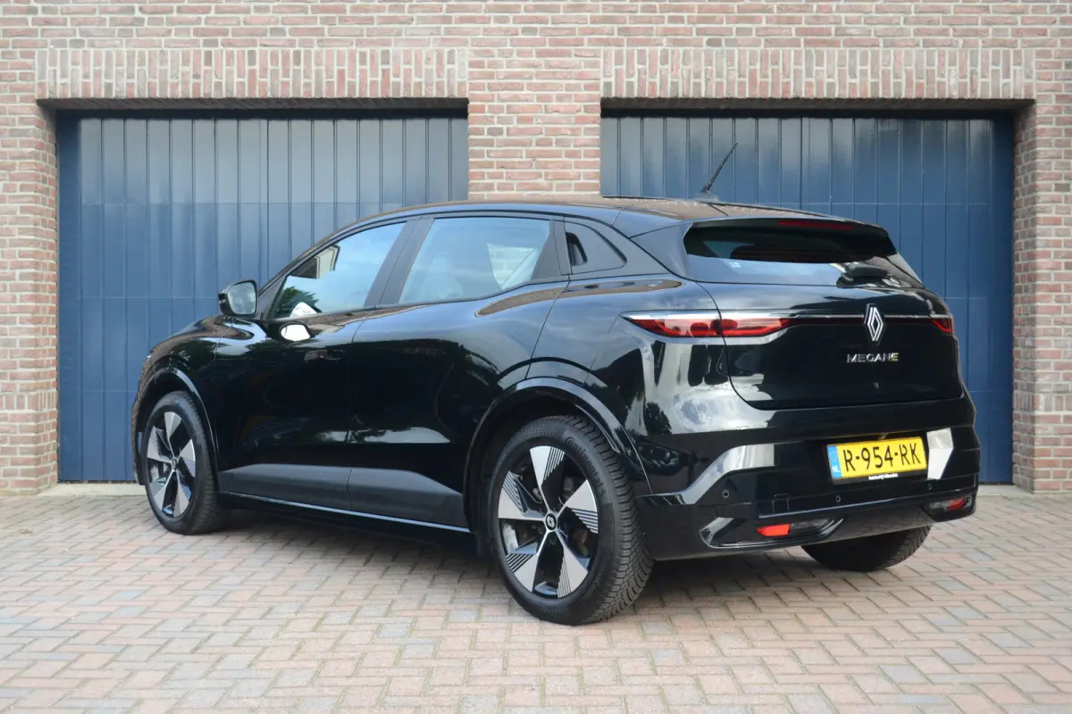 EV60 Optimum Charge Evolution | 94% SOH | Camera | Warmtepomp | Stoel/Stuurverwarming | Keyless | Android Automotive