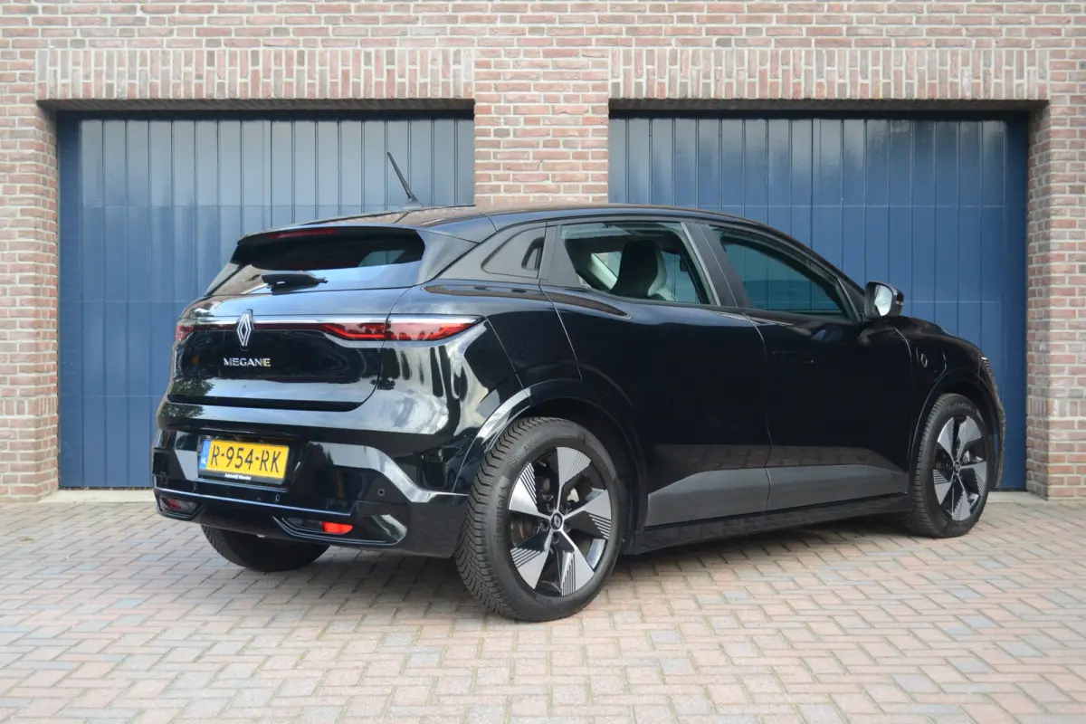 EV60 Optimum Charge Evolution | 94% SOH | Camera | Warmtepomp | Stoel/Stuurverwarming | Keyless | Android Automotive
