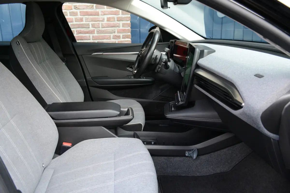 EV60 Optimum Charge Evolution | 94% SOH | Camera | Warmtepomp | Stoel/Stuurverwarming | Keyless | Android Automotive