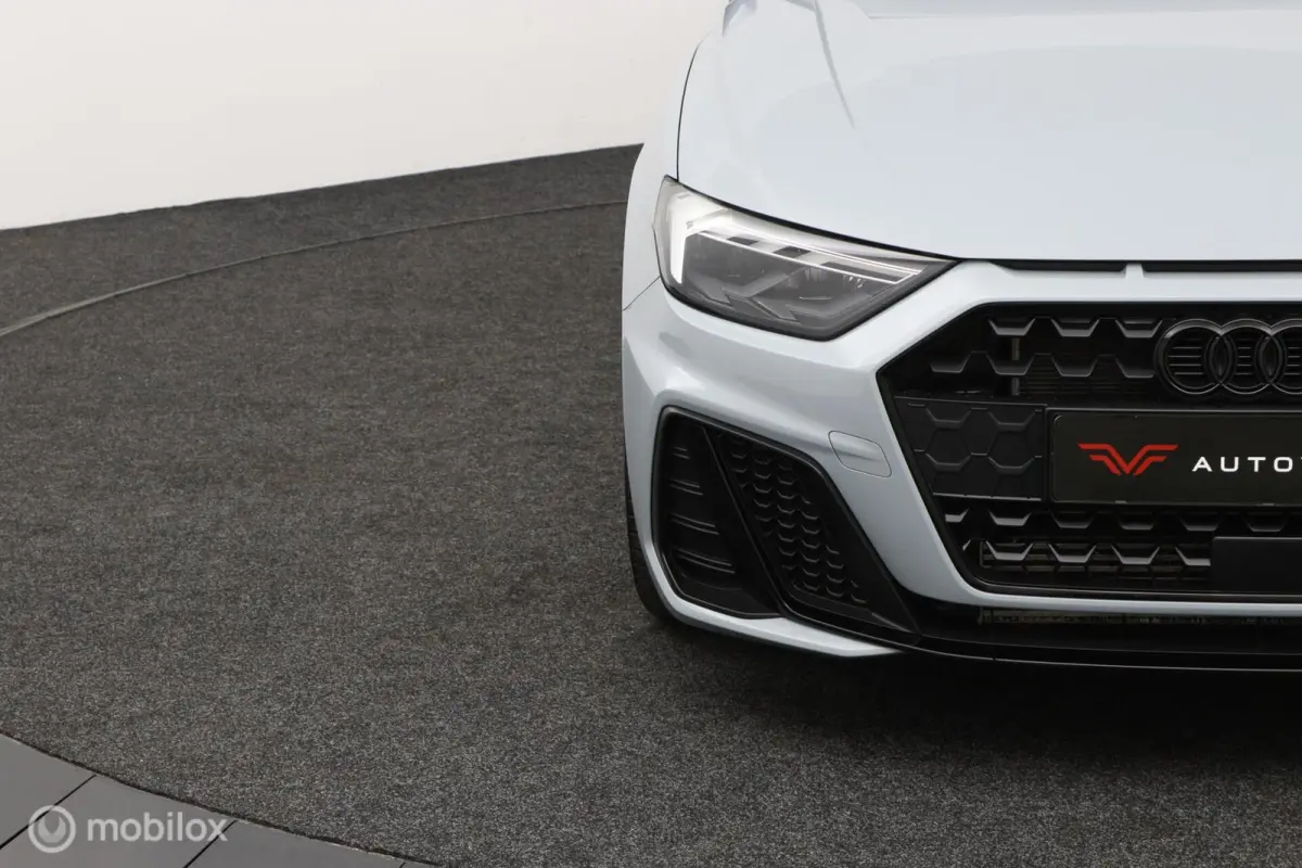 40 TFSI S line | APPLE CARPLAY | STOELVERWARMING | DIGITAL COCKPIT | KEYLESS