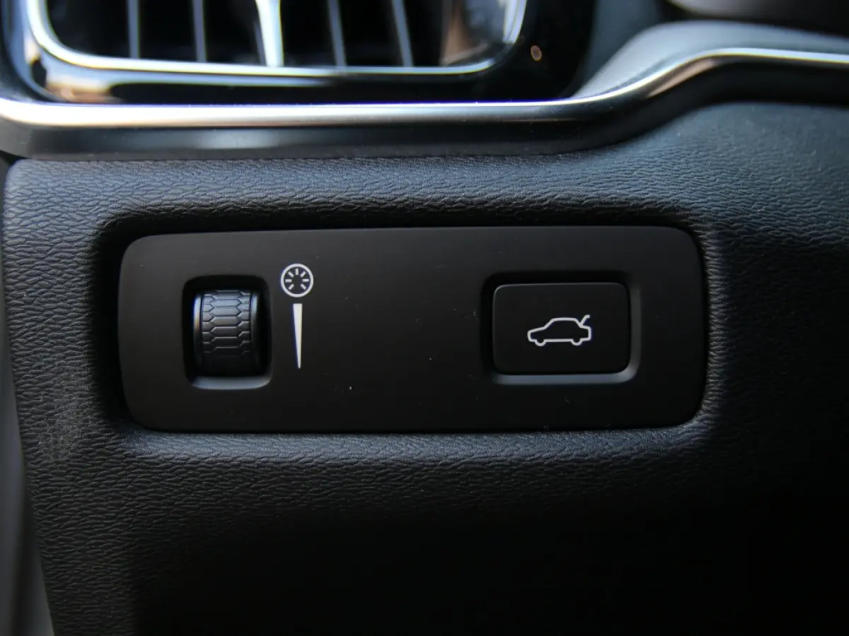 2.0 T4 R-Design Polestar engineered